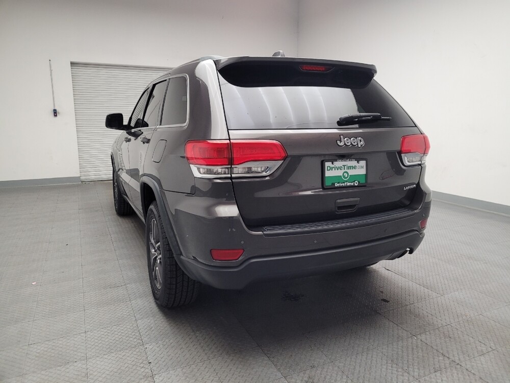 2019 Jeep Grand Cherokee in Fresno, CA 93726 - 18126624 6