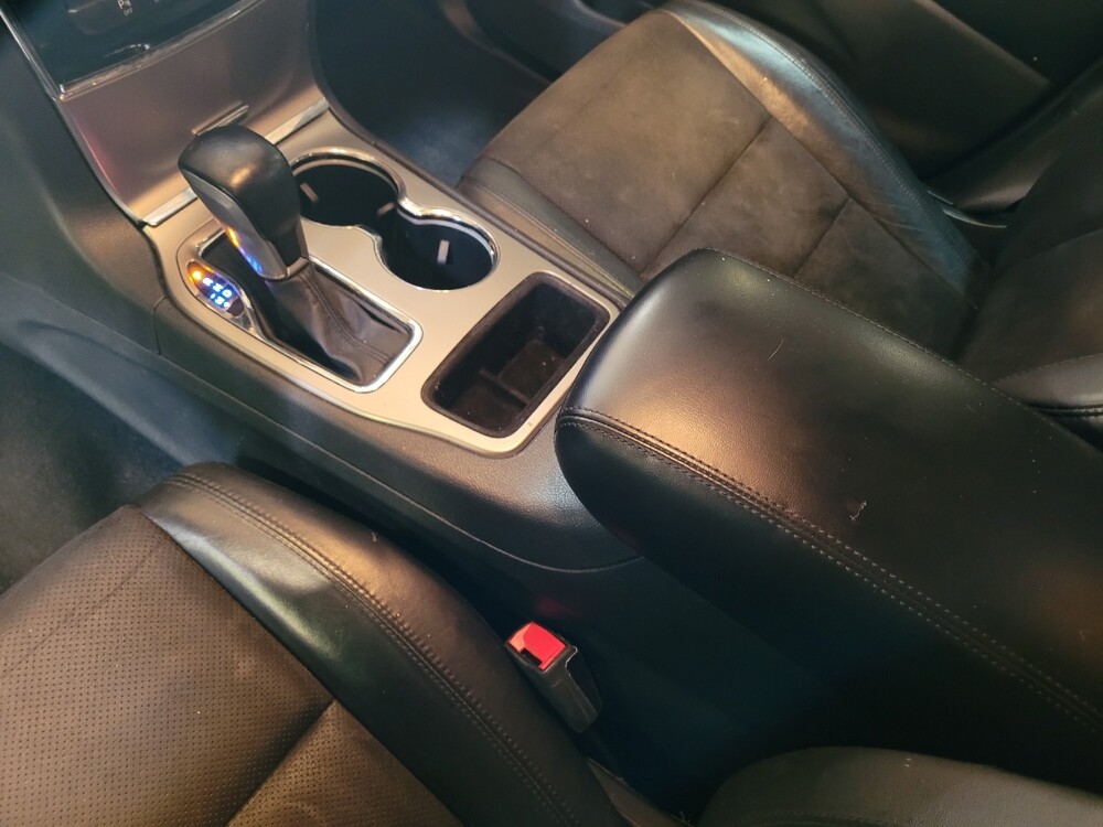 2019 Jeep Grand Cherokee in Fresno, CA 93726 - 18126624 26