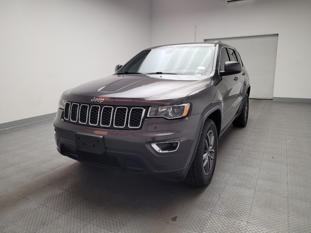 2019 Jeep Grand Cherokee in Fresno, CA 93726 - 18126624 15