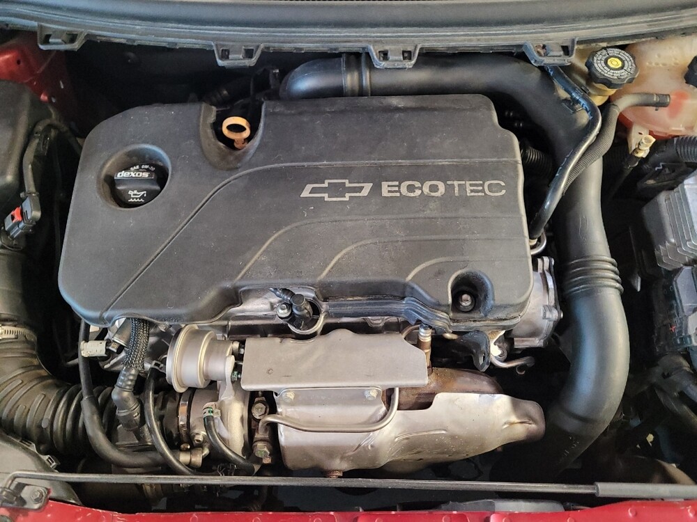 2018 Chevrolet Cruze in Riverside, CA 92504 - 18126625 30