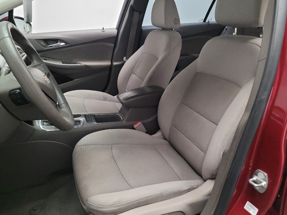 2018 Chevrolet Cruze in Riverside, CA 92504 - 18126625 17