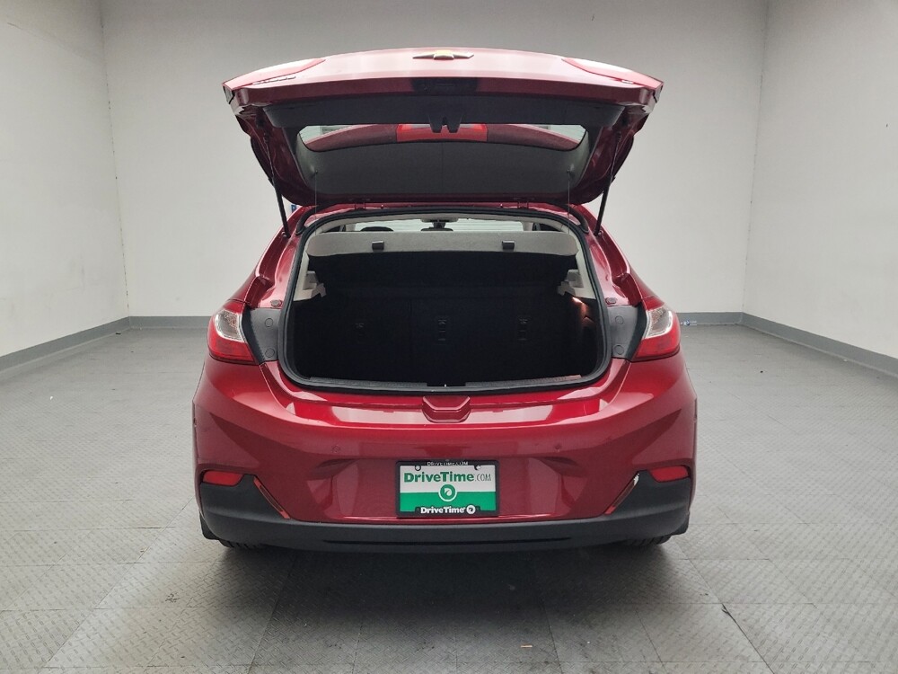 2018 Chevrolet Cruze in Riverside, CA 92504 - 18126625 29