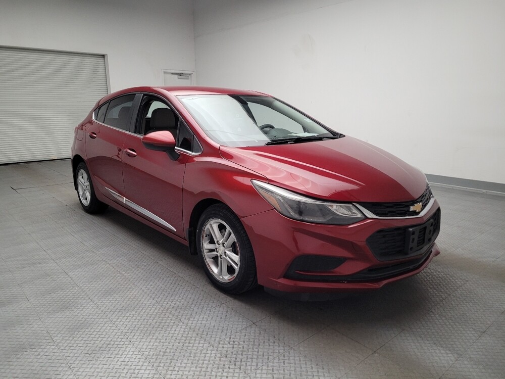 2018 Chevrolet Cruze in Riverside, CA 92504 - 18126625 13