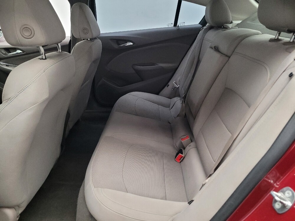 2018 Chevrolet Cruze in Riverside, CA 92504 - 18126625 18