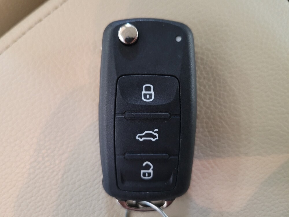 2015 Volkswagen Jetta in Downey, CA 90241 - 18126626 32