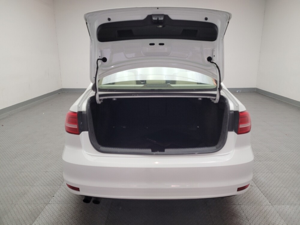 2015 Volkswagen Jetta in Downey, CA 90241 - 18126626 29