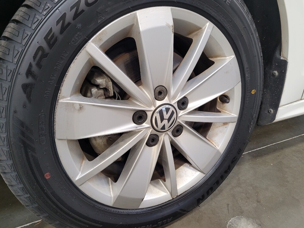 2015 Volkswagen Jetta in Downey, CA 90241 - 18126626 31