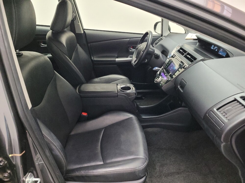 2017 Toyota Prius V in Montclair, CA 91763 - 18126628 21