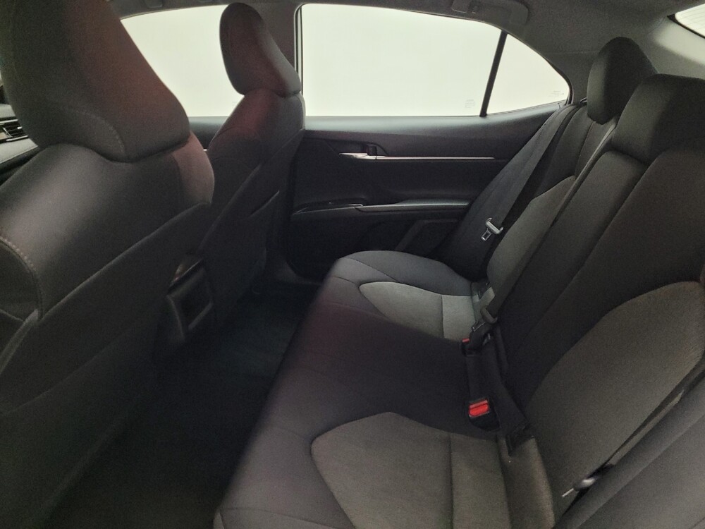 2019 Toyota Camry in Riverside, CA 92504 - 18126632 18