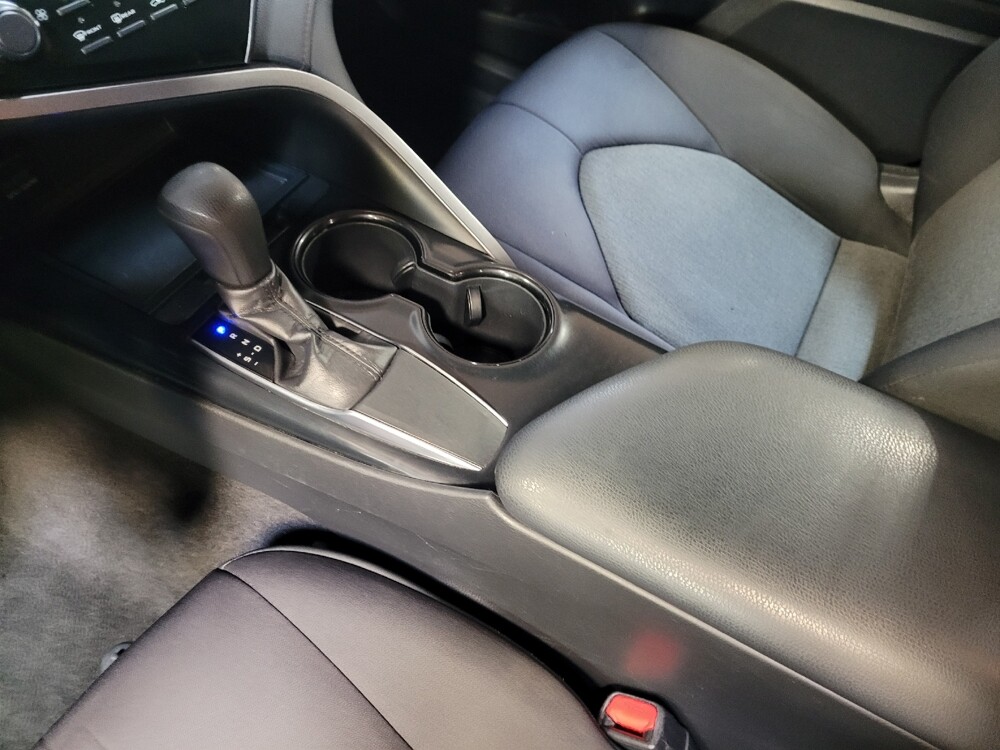 2019 Toyota Camry in Riverside, CA 92504 - 18126632 26