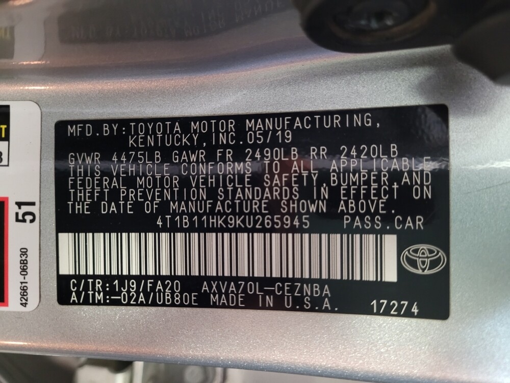 2019 Toyota Camry in Riverside, CA 92504 - 18126632 33