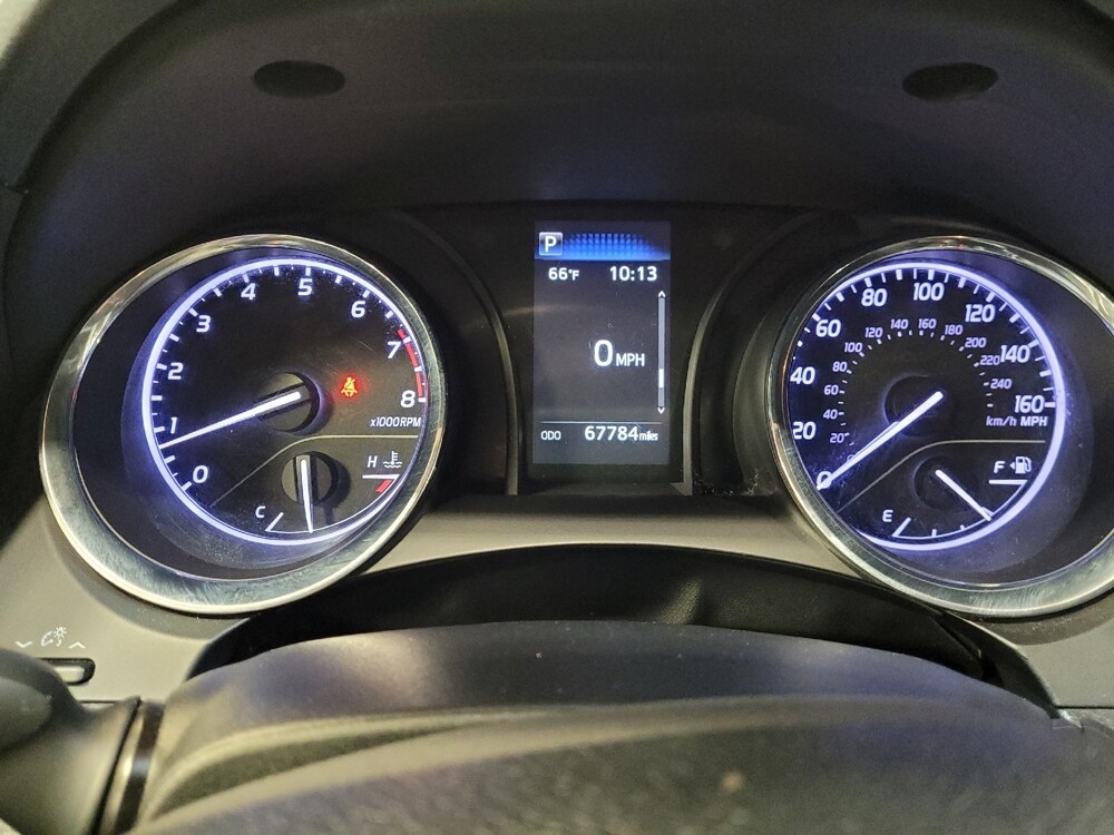 2019 Toyota Camry in Riverside, CA 92504 - 18126632 23