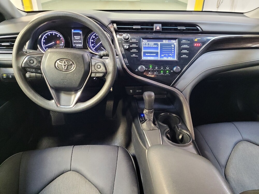 2019 Toyota Camry in Riverside, CA 92504 - 18126632 22