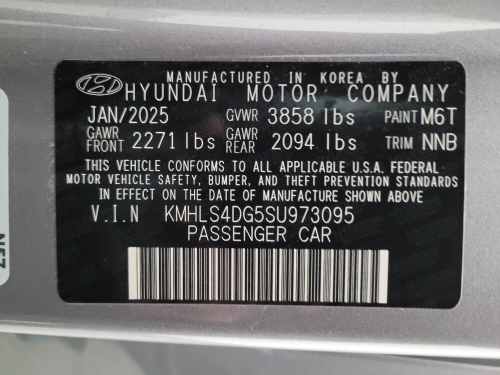 2025 Hyundai Elantra in El Cajon, CA 92020 - 18126635 33