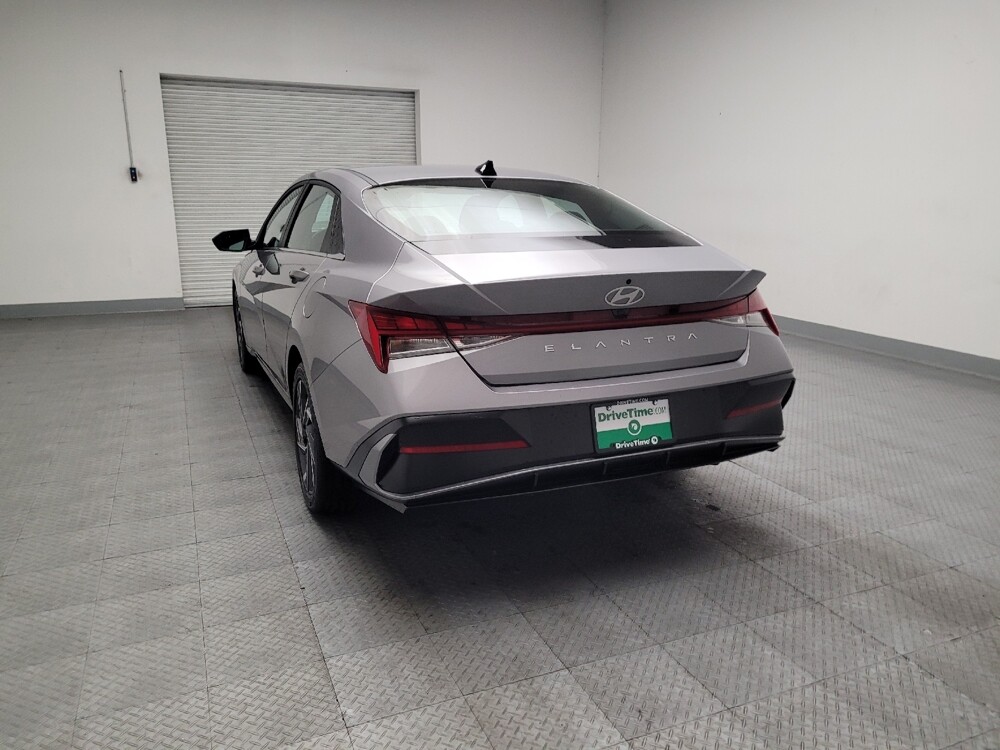2025 Hyundai Elantra in El Cajon, CA 92020 - 18126635 6