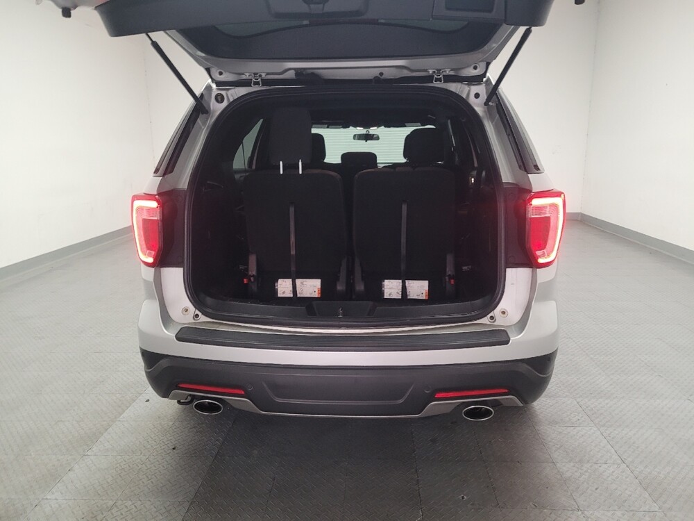 2018 Ford Explorer in Downey, CA 90241 - 18126636 29