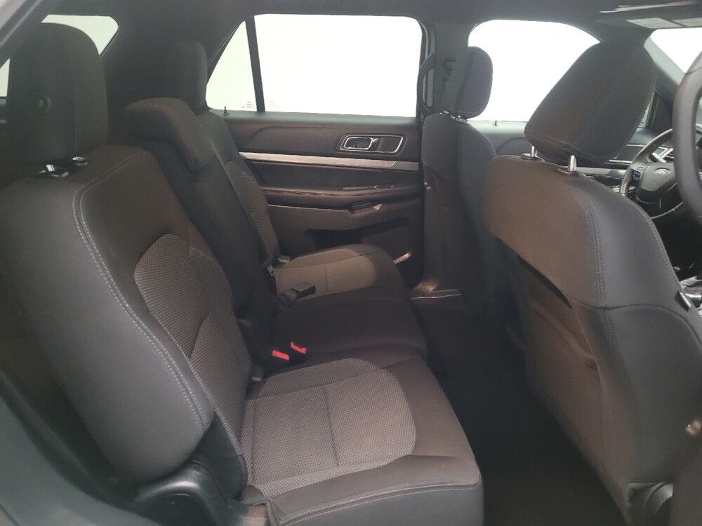 2018 Ford Explorer in Downey, CA 90241 - 18126636 19