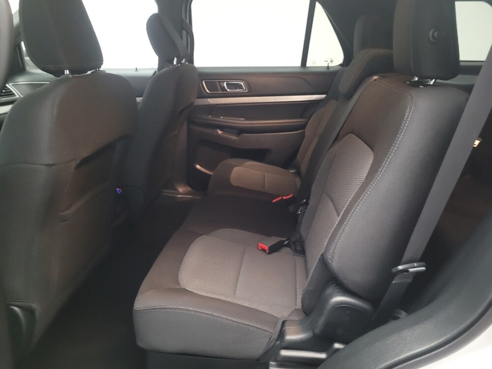 2018 Ford Explorer in Downey, CA 90241 - 18126636 18