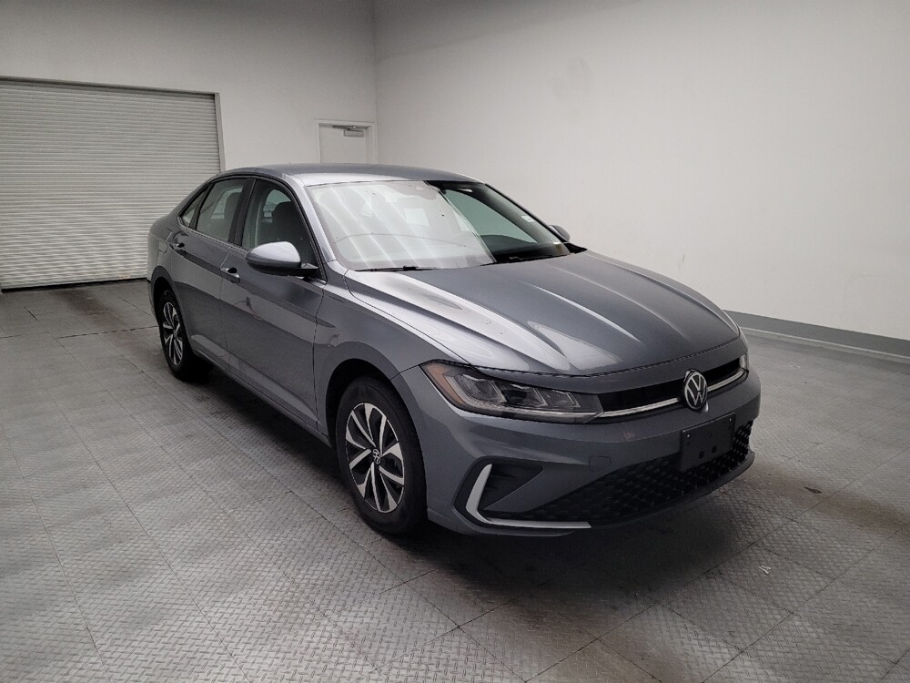 2025 Volkswagen Jetta in Montclair, CA 91763 - 18126637 13