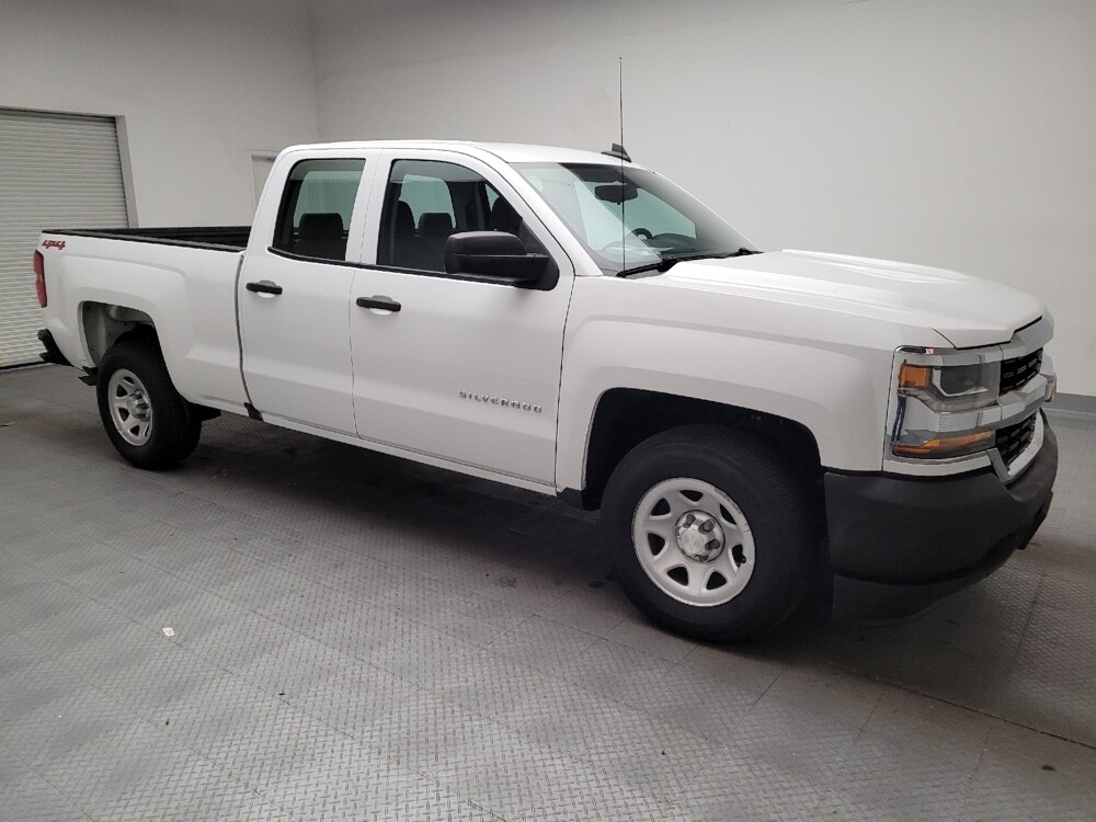 2019 Chevrolet Silverado 1500 in El Cajon, CA 92020 - 18126638 11