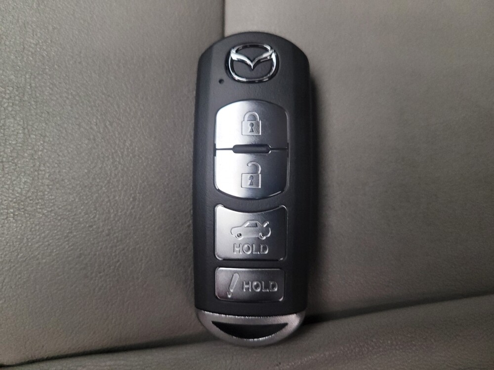 2015 Mazda MAZDA6 in Montclair, CA 91763 - 18126643 32