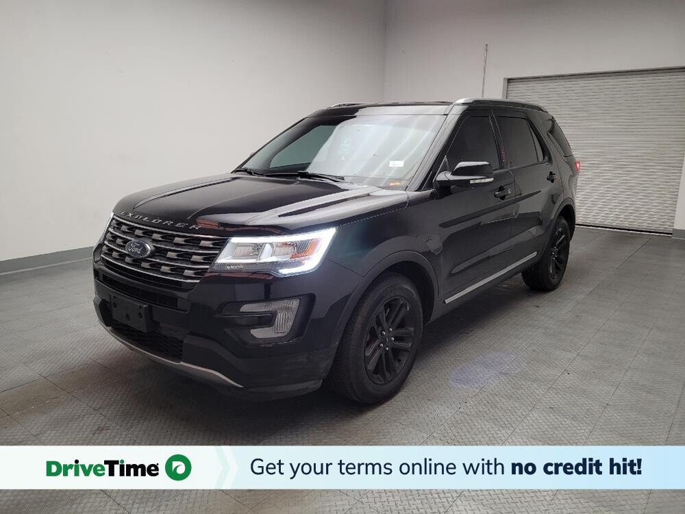 2017 Ford Explorer in Downey, CA 90241 - 18126647