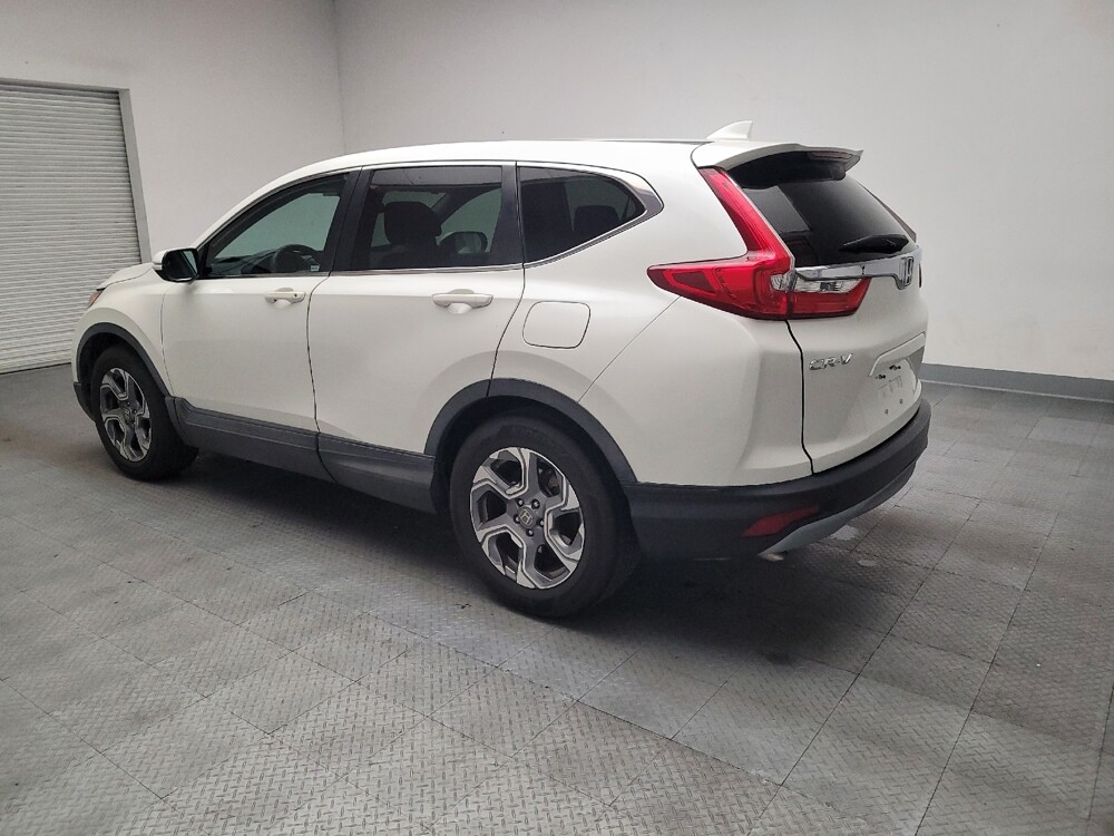 2018 Honda CR-V in Fresno, CA 93726 - 18126649 3