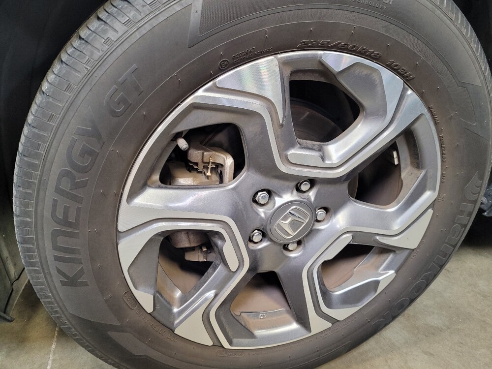 2018 Honda CR-V in Fresno, CA 93726 - 18126649 31