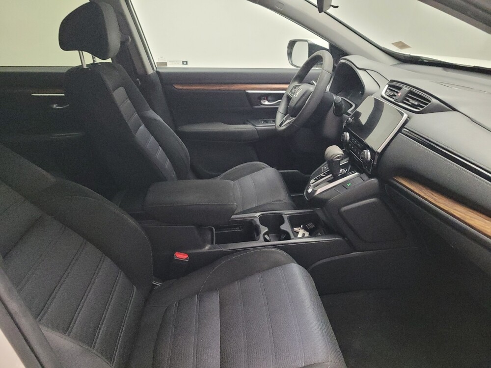 2018 Honda CR-V in Fresno, CA 93726 - 18126649 21