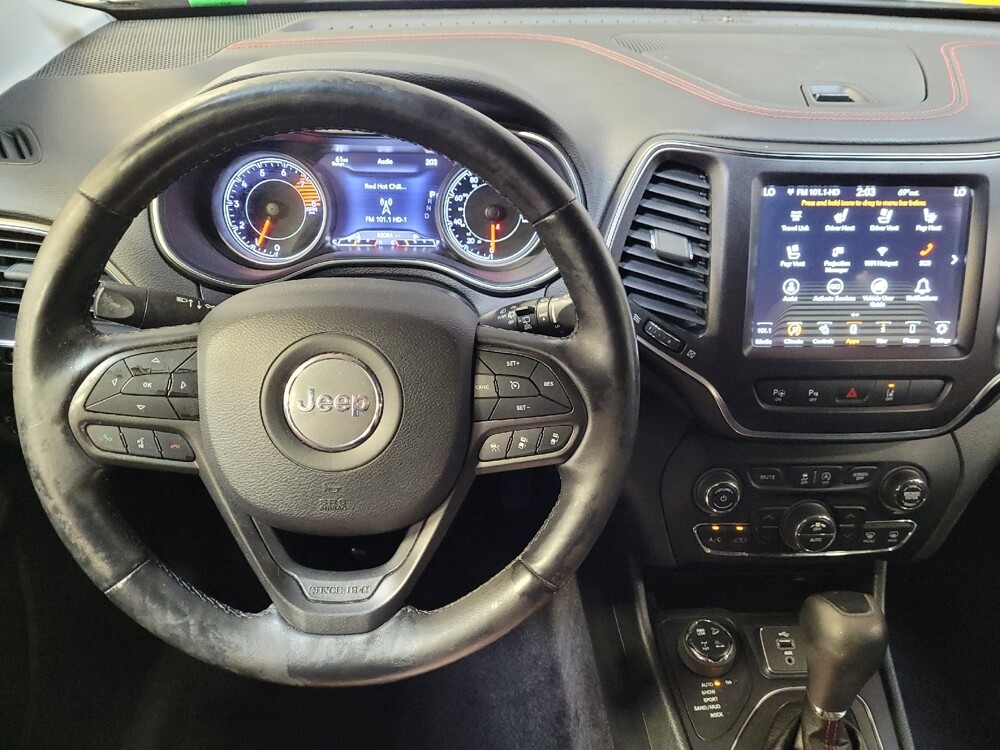 2019 Jeep Cherokee in Downey, CA 90241 - 18126652 22