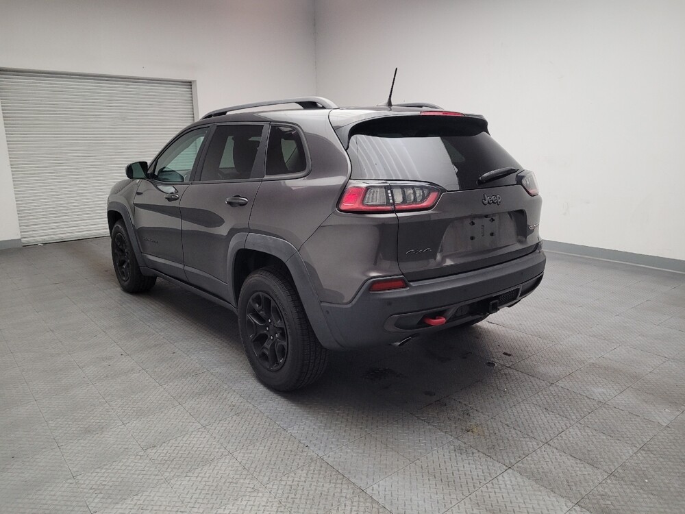 2019 Jeep Cherokee in Downey, CA 90241 - 18126652 5