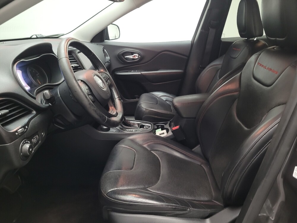 2019 Jeep Cherokee in Downey, CA 90241 - 18126652 17