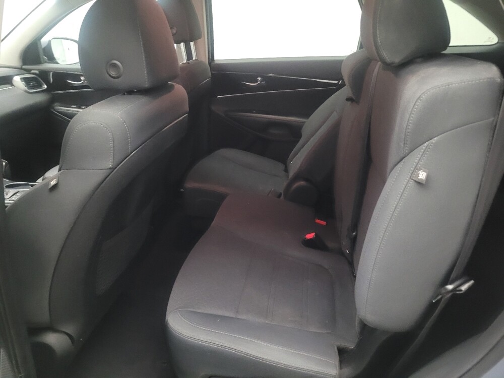 2020 Kia Sorento in Downey, CA 90241 - 18126653 18