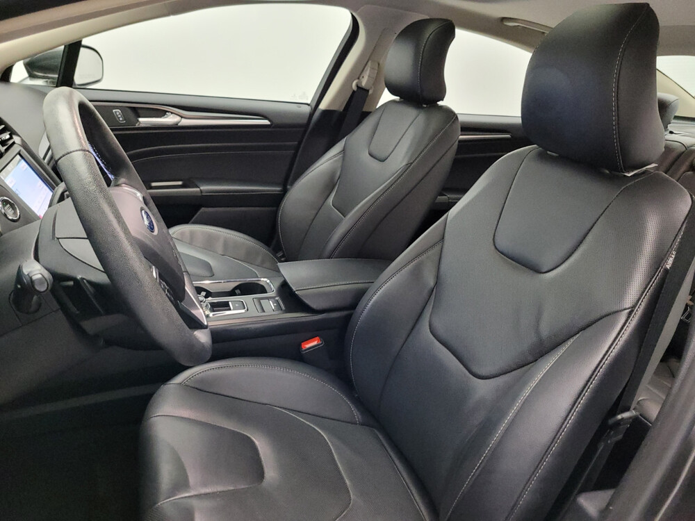 2019 Ford Fusion in Stone Mountain, GA 30083 - 18126654 17