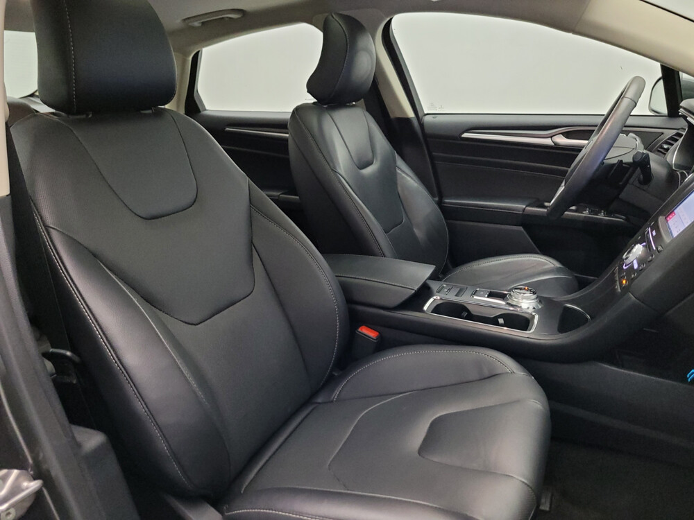 2019 Ford Fusion in Stone Mountain, GA 30083 - 18126654 21