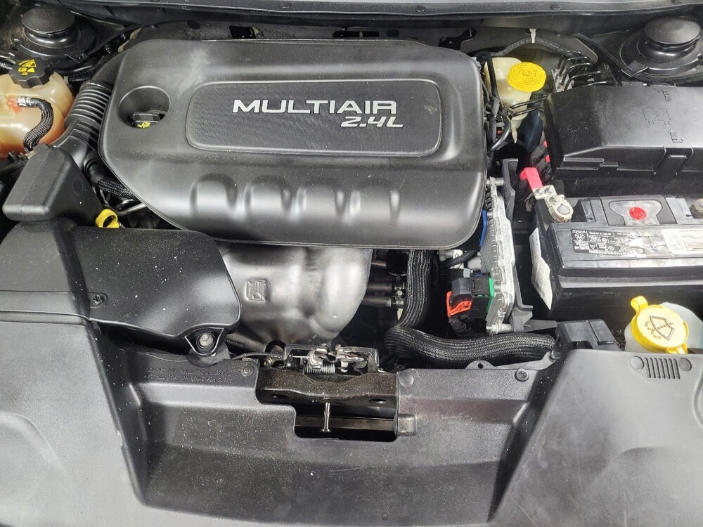 2016 Jeep Cherokee in Knoxville, TN 37923 - 18126656 30