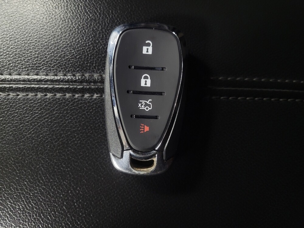 2020 Chevrolet Malibu in Birmingham, AL 35215 - 18126660 32