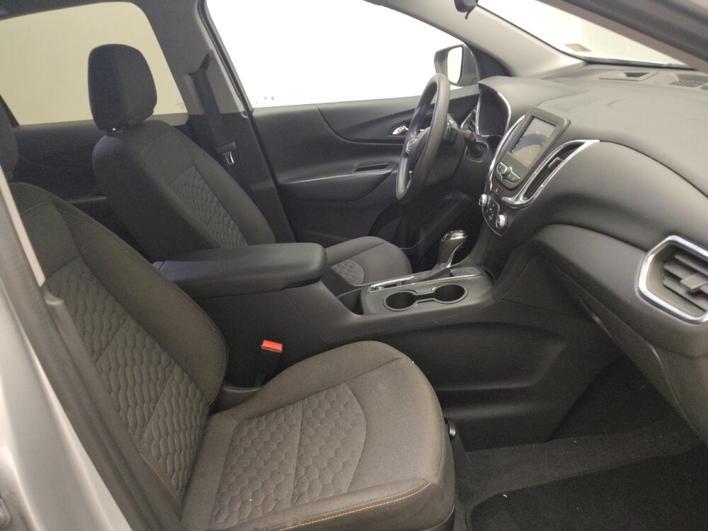 2020 Chevrolet Equinox in Chattanooga, TN 37421 - 18126667 21