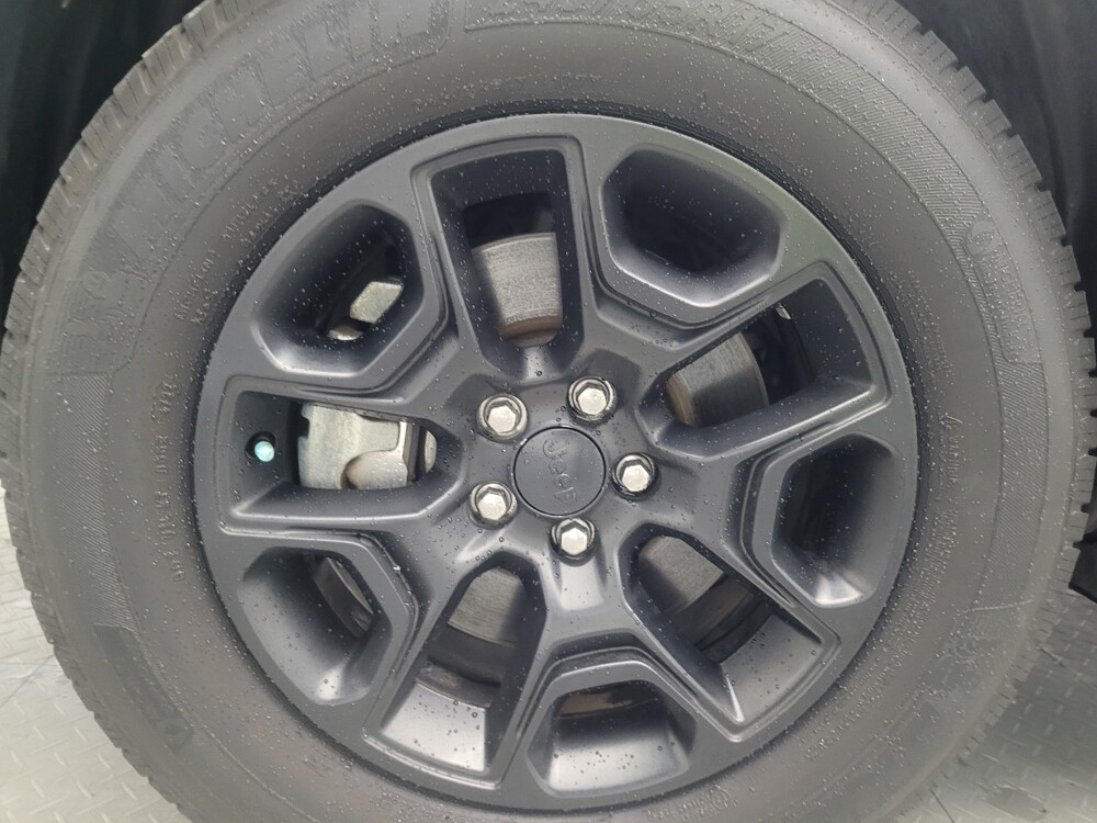 2020 Jeep Cherokee in Athens, GA 30606 - 18126669 31