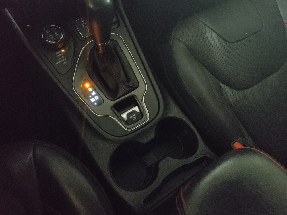 2020 Jeep Cherokee in Athens, GA 30606 - 18126669 26