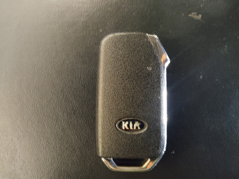 2020 Kia Telluride in Birmingham, AL 35215 - 18126677 32