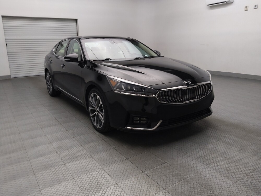 2019 Kia Cadenza in Fort Worth, TX 76116 - 18126691 13