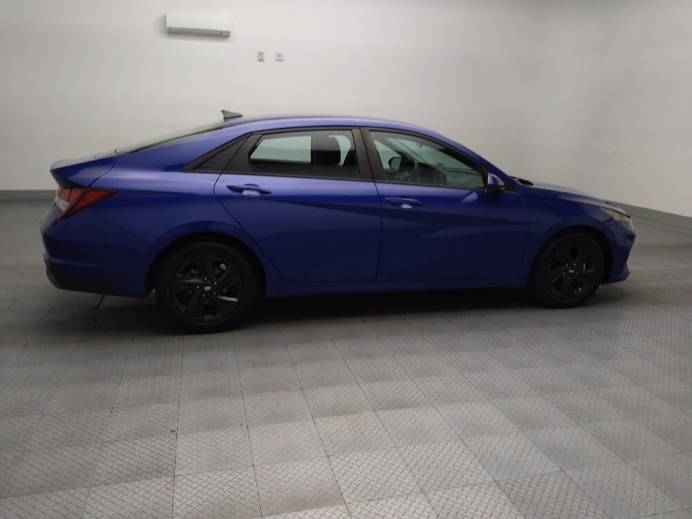 2023 Hyundai Elantra in Plano, TX 75074 - 18126698 10