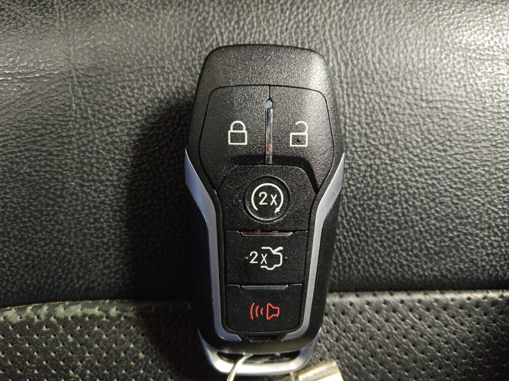 2018 Ford Explorer in Tulsa, OK 74145 - 18126705 32