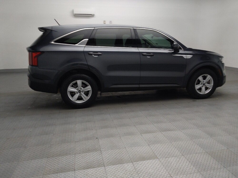2021 Kia Sorento in Fort Worth, TX 76116 - 18126709 10