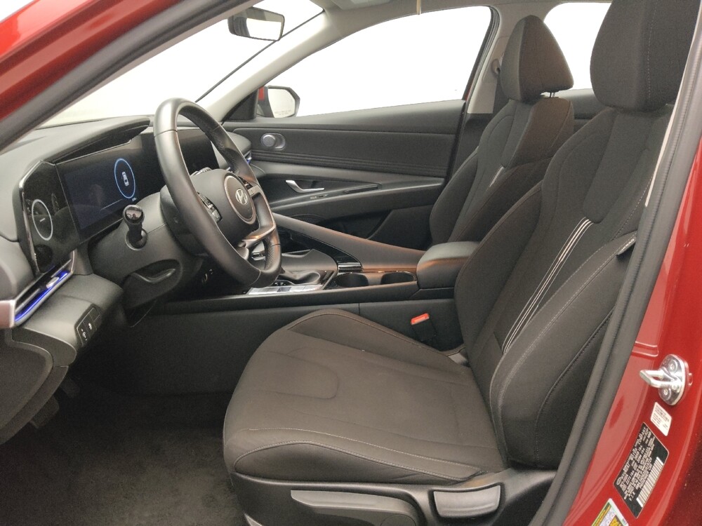 2025 Hyundai Elantra in Fort Worth, TX 76116 - 18126713 16