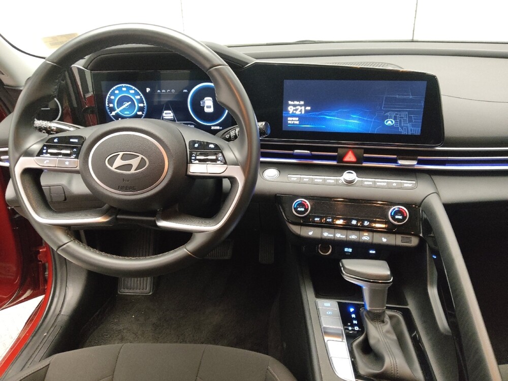 2025 Hyundai Elantra in Fort Worth, TX 76116 - 18126713 21