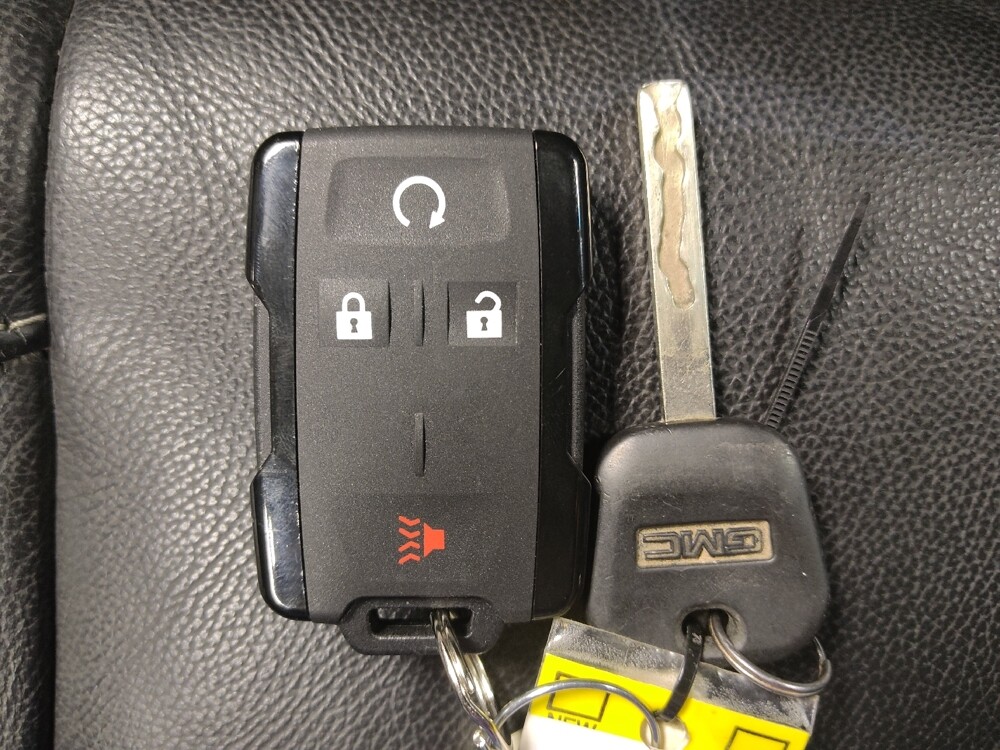 2018 GMC Sierra 1500 in Lubbock, TX 79424 - 18126717 32