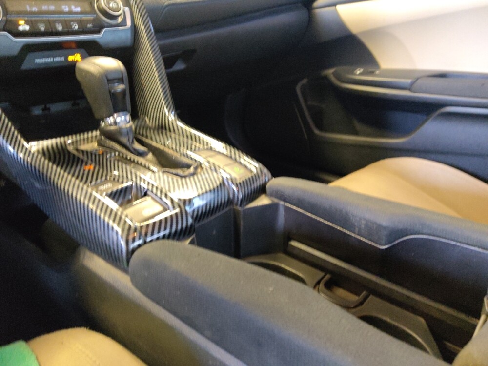 2017 Honda Civic in Glendale, AZ 85301 - 18126723 26