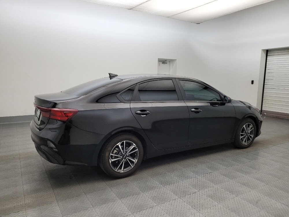 2024 Kia Forte in Tucson, AZ 85705 - 18126725 10